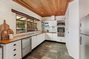 18 McDonald Drive Wallan Kitchen