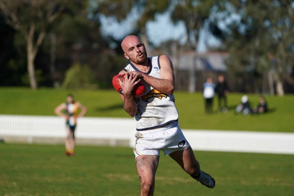 Northern football: Whittlesea loses thriller to North Heidelberg