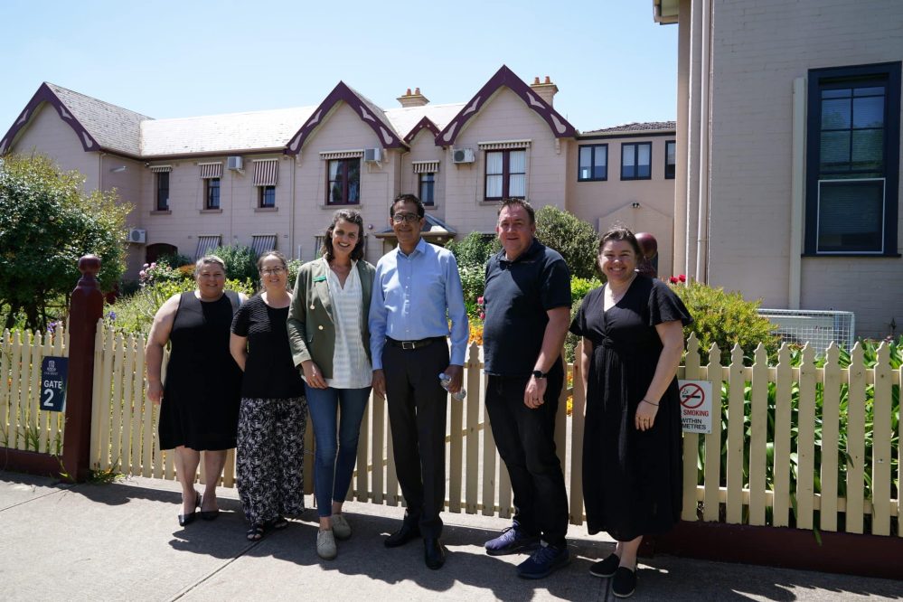Parents, teachers join fight to revive Kilmore’s Colmont School