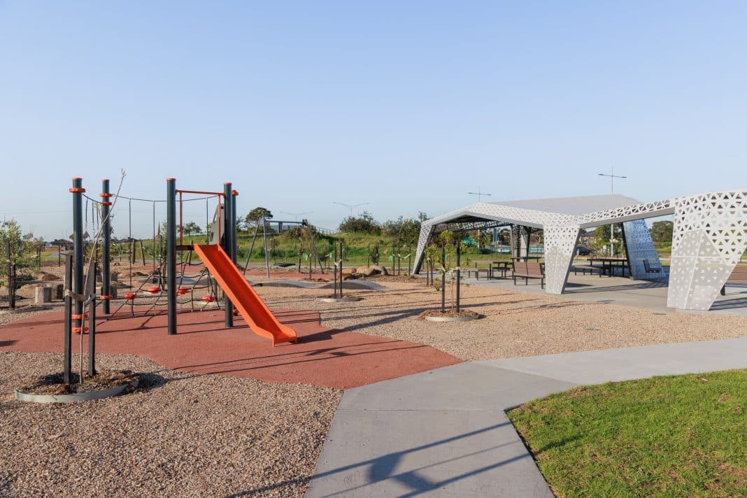 Aurora_©ShannynHiggins-33