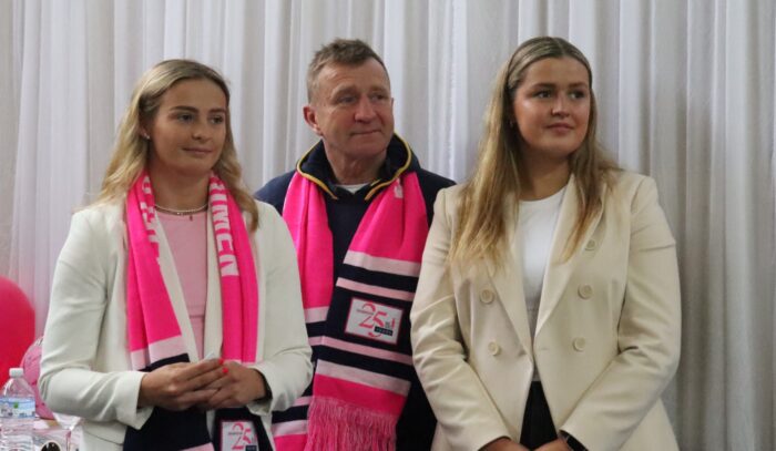 Seymour community raises $13,000 for breast cancer 1 230820 L R Sophie Locke Stuart Locke Chloe Locke