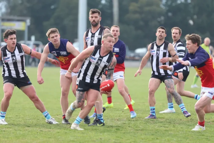 Wind wreaks havoc 2 SPORT Wal. Harley Short 1068w WebRdy 1