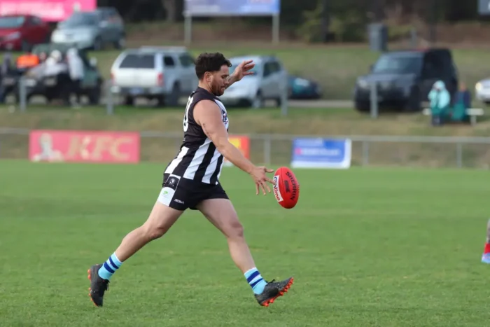 Wind wreaks havoc 1 SPORT Wal. Jesse Davies 1068w WebRdy