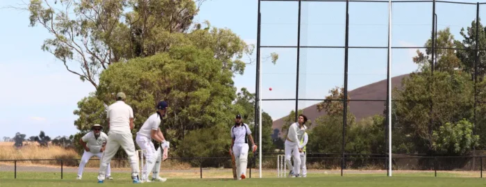 Kieran Else bowls to Andrew Dodd in the Jensens on Saturday 1068w WebRdy