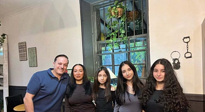 ROVER 2026 04 14 Yossip Family 2