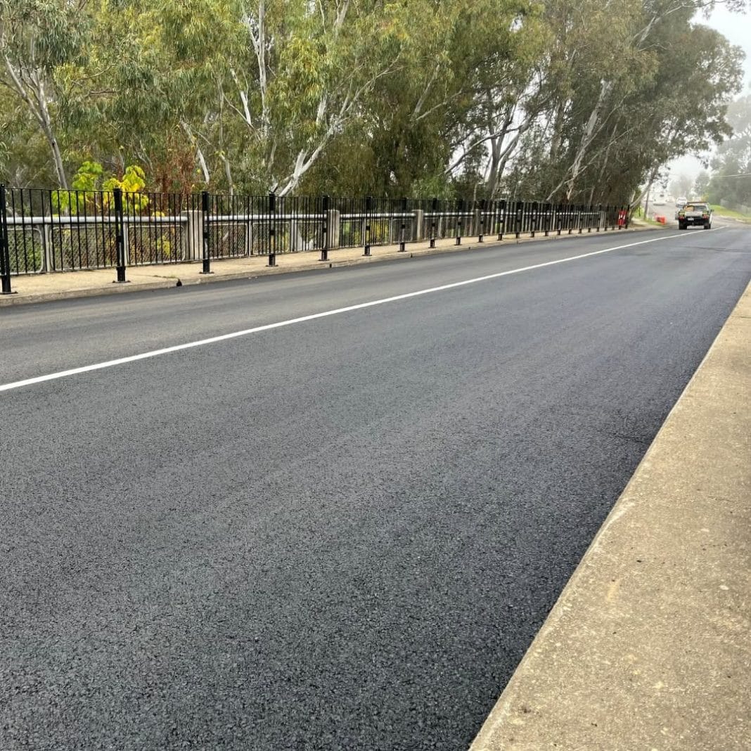 Oak St Bridge