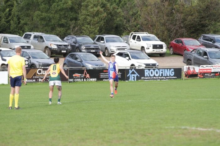 Blues back to winning ways 2 Kilmore 07pic