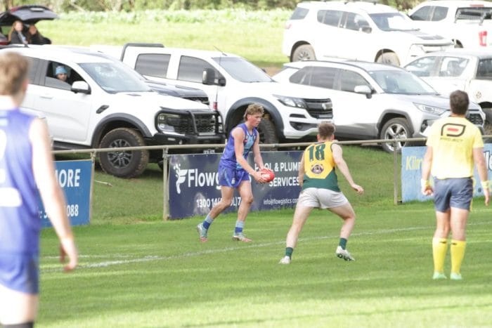 Blues back to winning ways 1 Kilmoregoal07