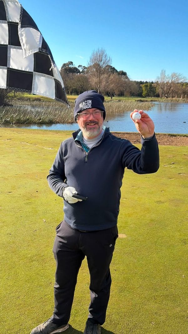 Holeinone11