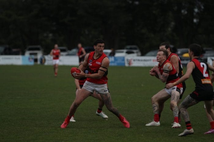 Riddell too strong as Romsey falls by 58 4 Jedwab